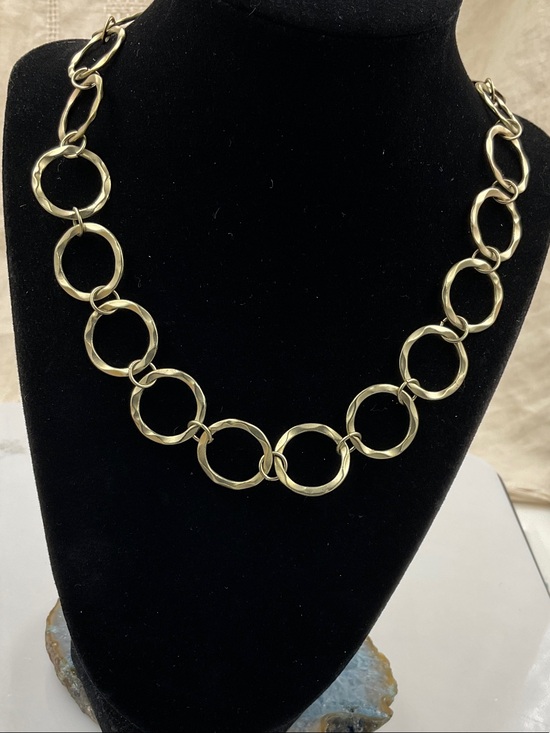 Jewelry - Elegant 30” & 3’Ext. Textured Hammered Gold Circle Link Necklace